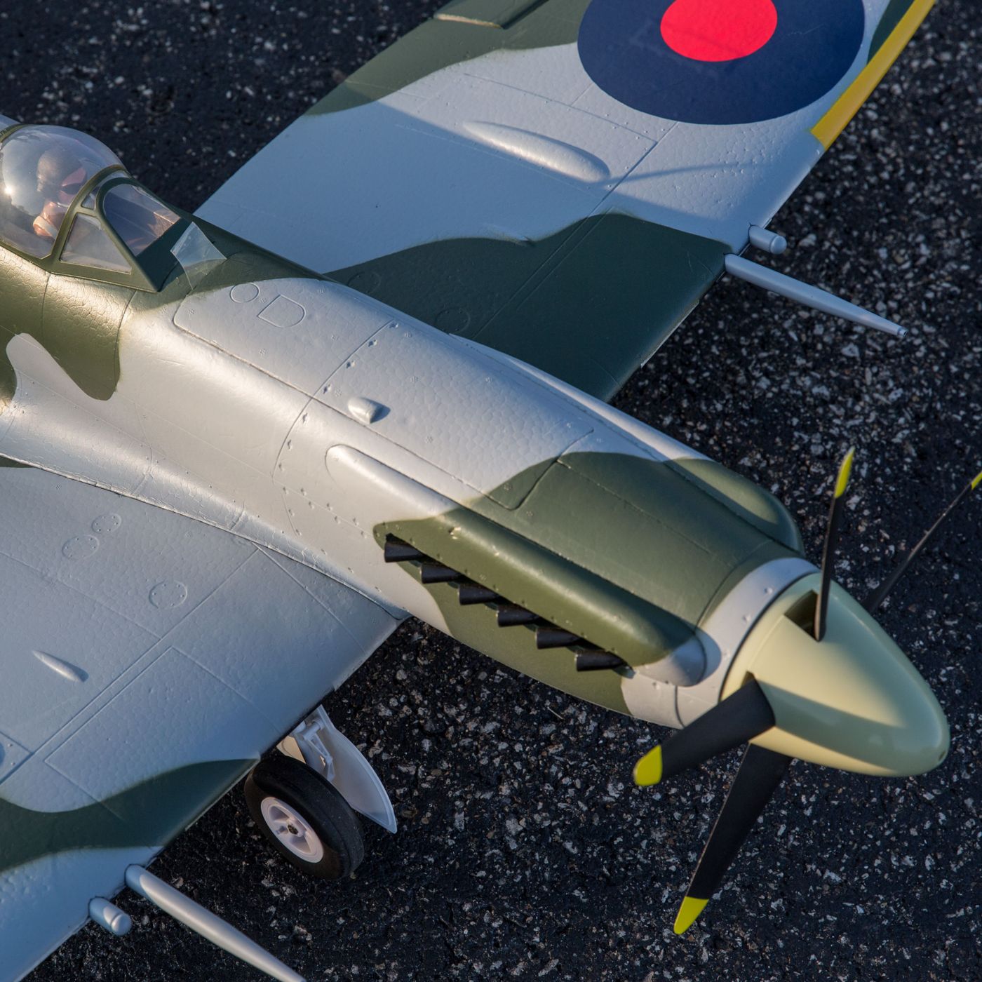 e flite spitfire 1.2