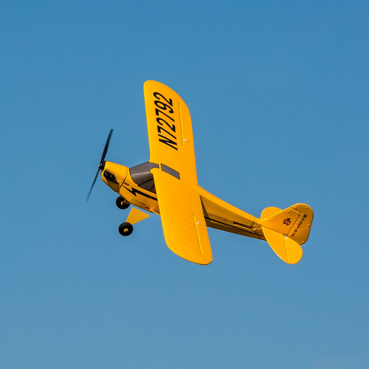 Umx J 3 Bl Eflu3402 E Flite Wing With Struts Body Parts Interior Expertindiatours Airplanes