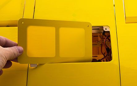 Mehrere Wartungsöffnugnen bieten guten Zugang für die Montage und den Batteriewechsel