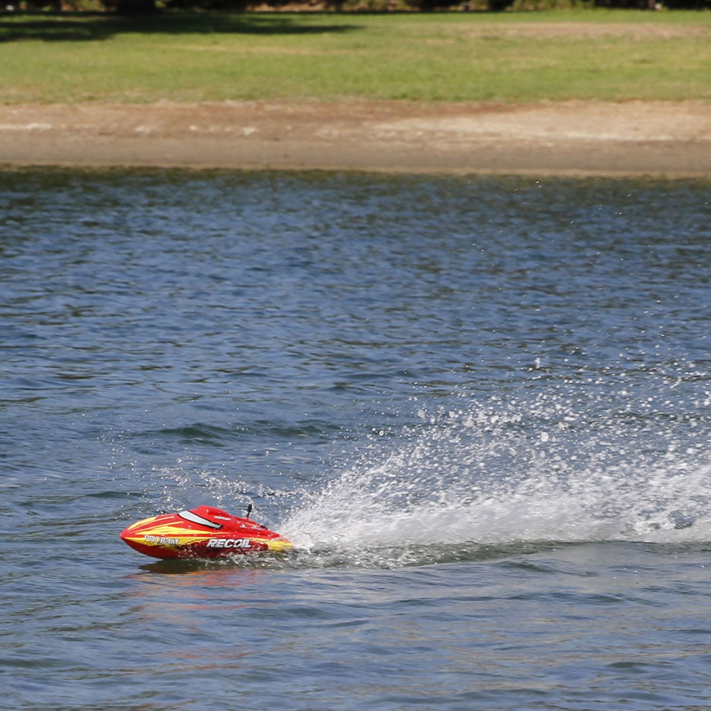 recoil rc boat