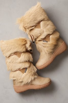 fluffy boots womens
