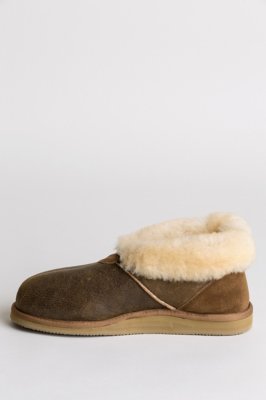 overland sheepskin mens slippers