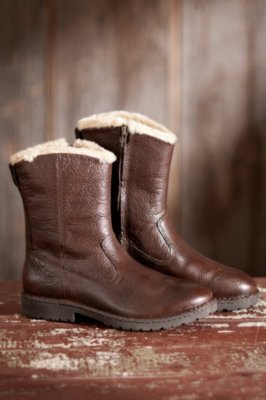 mens shearling lined waterproof boots