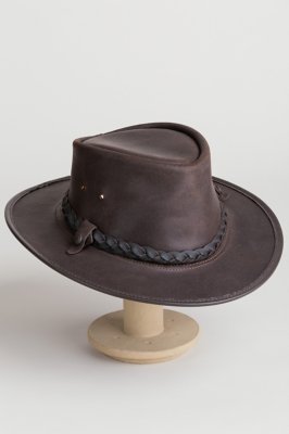 Traveler Crushable Leather Outback Hat | Overland
