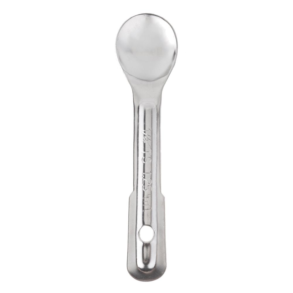 one measuring spoon