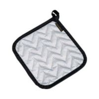 Kitchen Towels, Oven Mitts, and Potholders for Restaurants